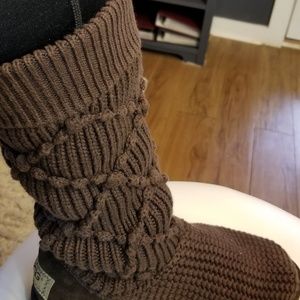 Ugg brown Knitted boots